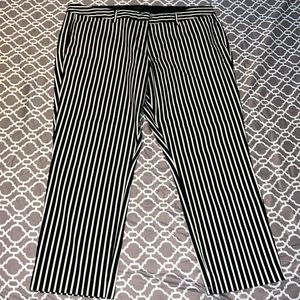 Striped ankle crop pants size 18